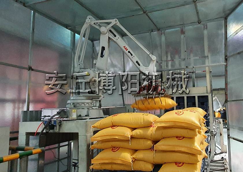 袋料自動碼垛機器人的優(yōu)勢有哪些呢？