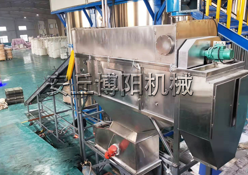 尿素自動拆包機是如何密閉無塵拆包的？