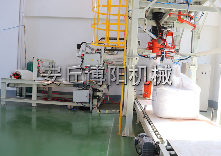 硝酸銨全自動噸袋包裝機的工作過程是什么？