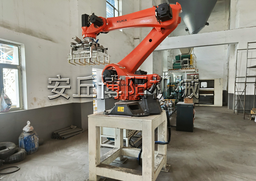 安丘博陽機械袋裝粉料全自動碼垛機有哪些自身優(yōu)勢？