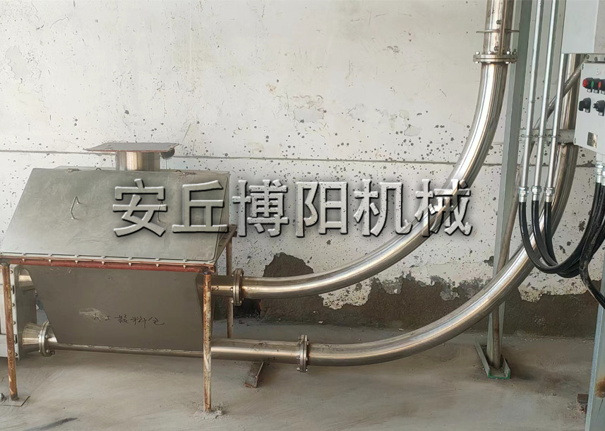 純堿管鏈?zhǔn)捷斔蜋C(jī)能實(shí)現(xiàn)各種物料的封閉連續(xù)輸送嗎?